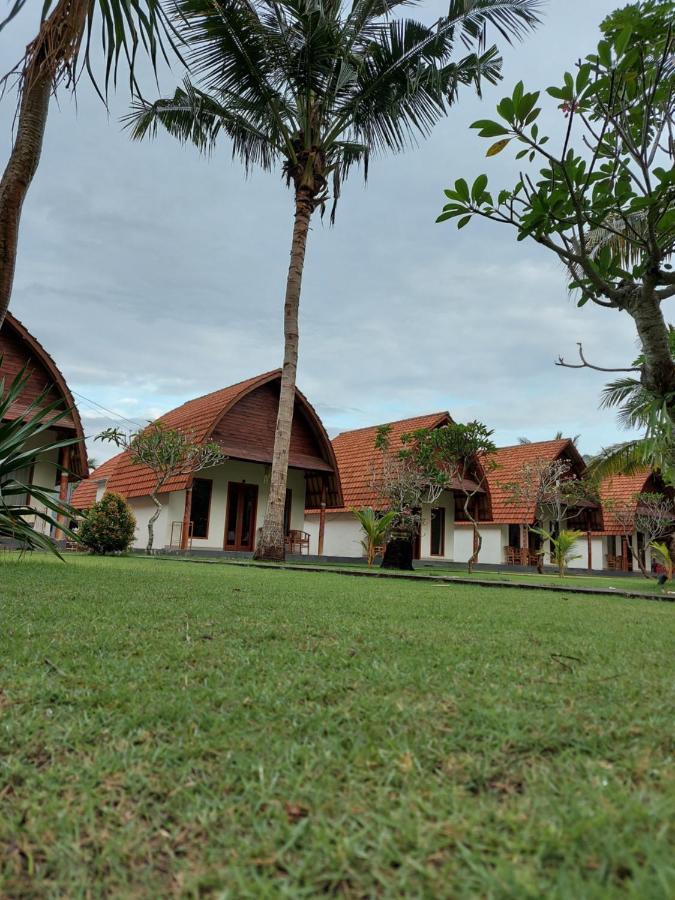 The Tinsi Hotel Toyapakeh Exterior foto